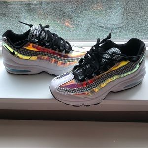 Nike Air Max 95 LV8 Size 7.5W/6Y